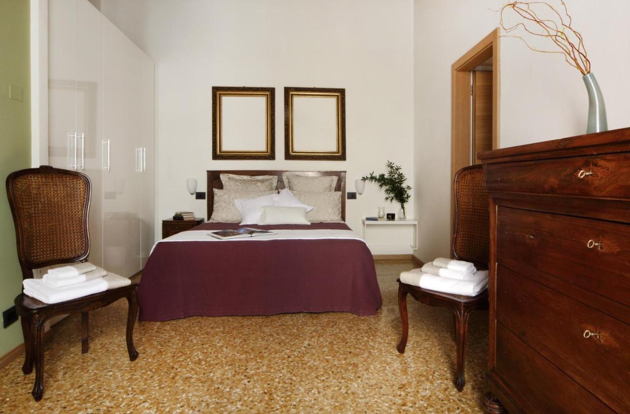 Residenza Roccamaggiore Verona Eksteriør billede