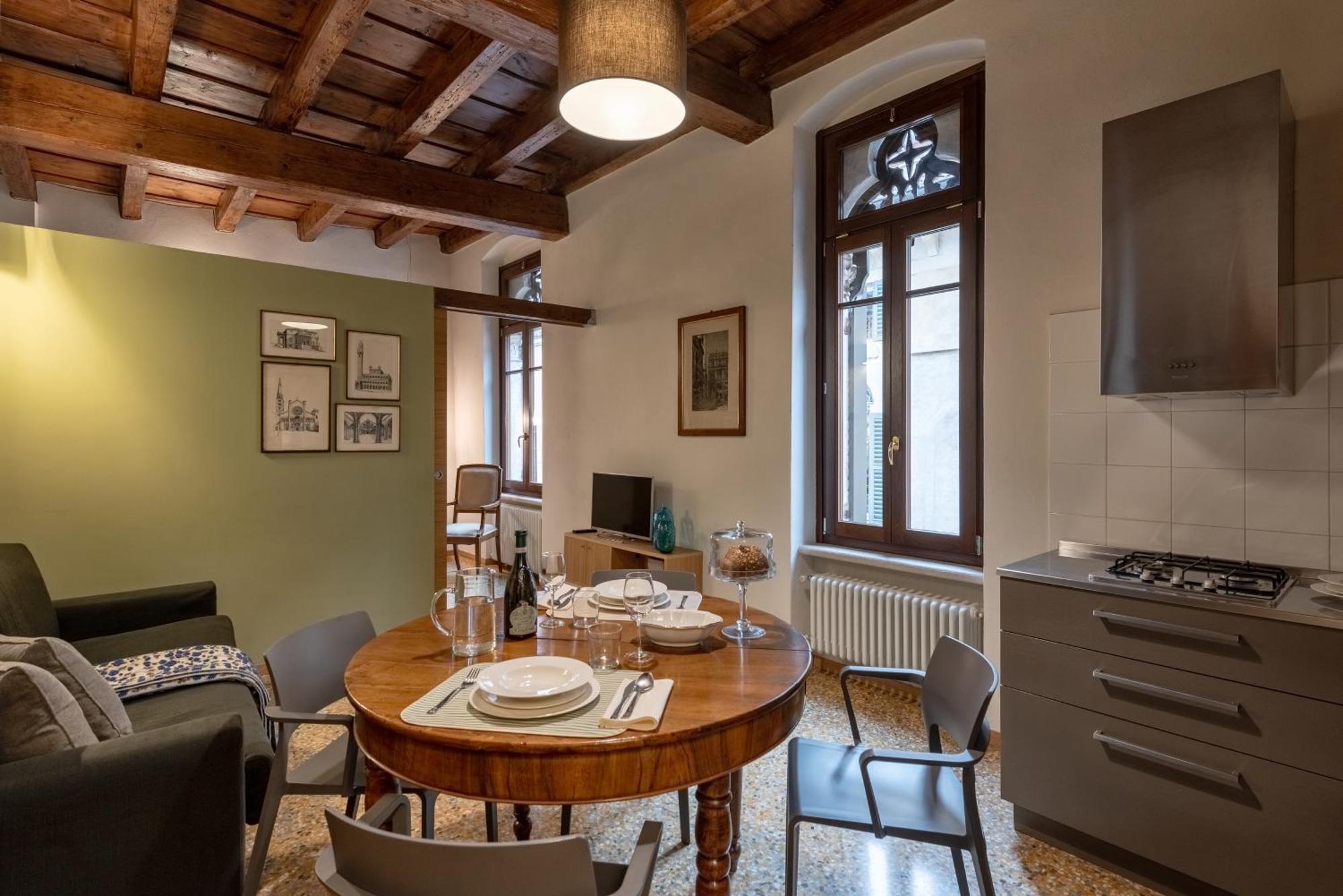 Residenza Roccamaggiore Verona Eksteriør billede