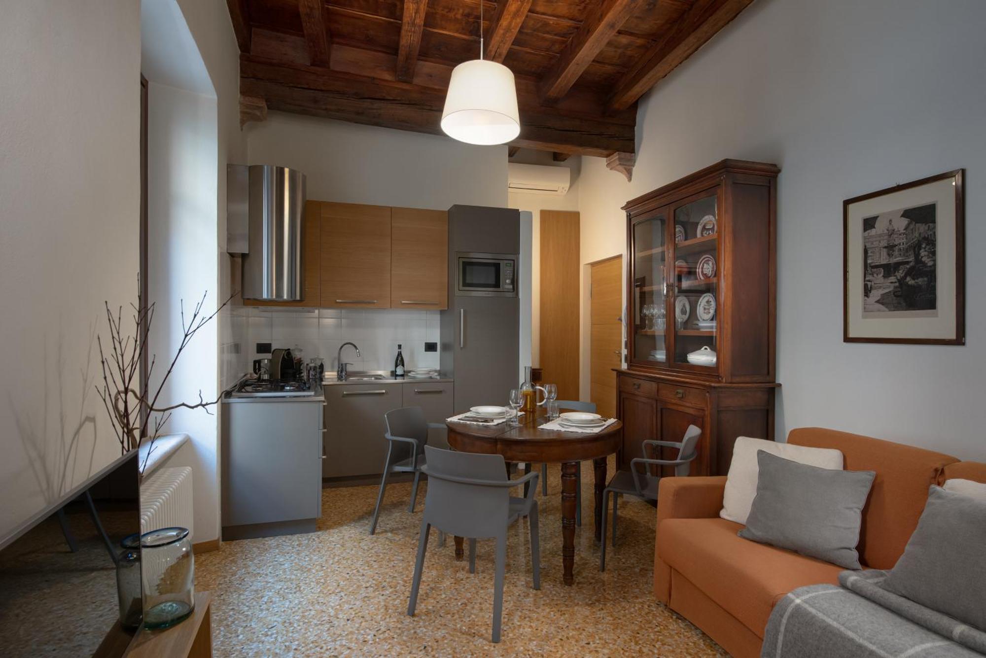 Residenza Roccamaggiore Verona Eksteriør billede