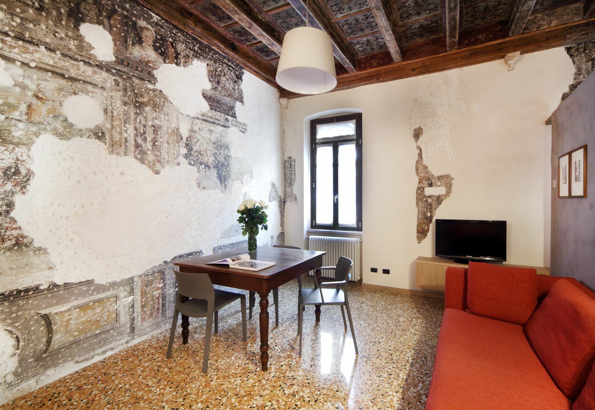 Residenza Roccamaggiore Verona Eksteriør billede